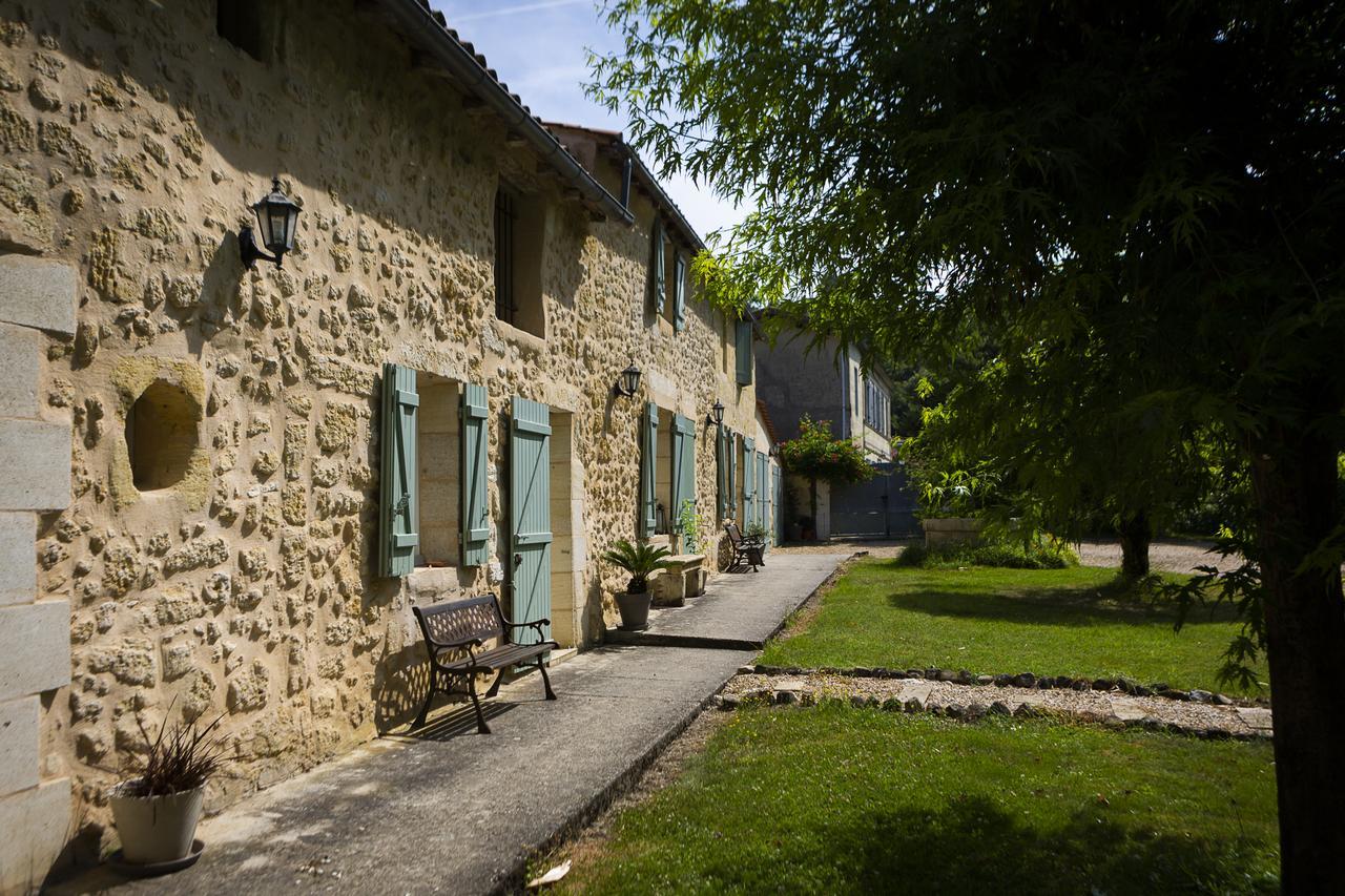 Gite La Maison De La Pimpine Lignan De Bordeaux Экстерьер фото
